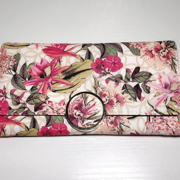 Walmart Brand Pink Floral 7.5 x 3.75 inch Check Book Wallet - Picture 1 of 8